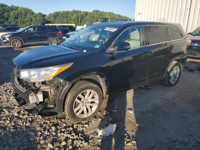 2014 Toyota Highlander LE