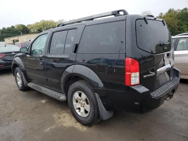 2006 Nissan Pathfinder LE