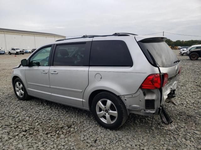 2009 Volkswagen Routan SE