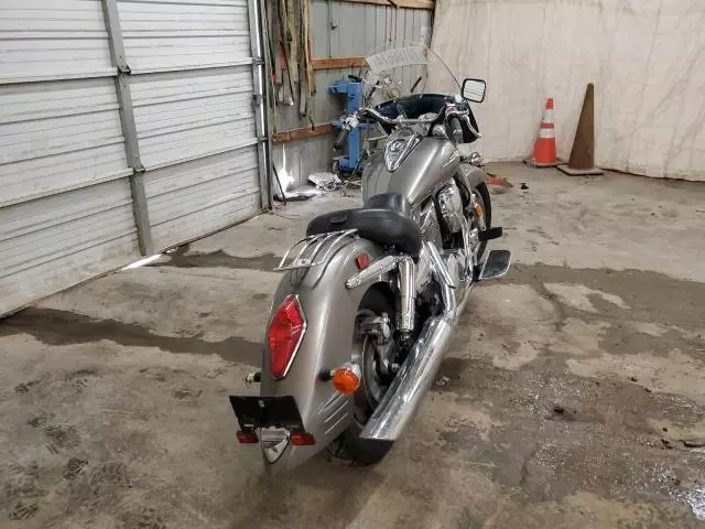 2007 Honda VTX1300 R