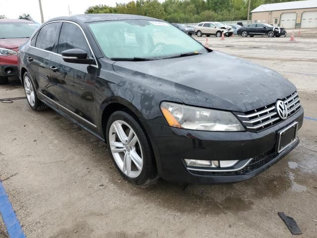 2013 Volkswagen Passat SEL