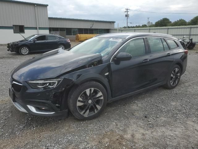 2019 Buick Regal Tourx Essence