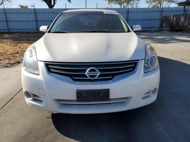 2010 Nissan Altima Base