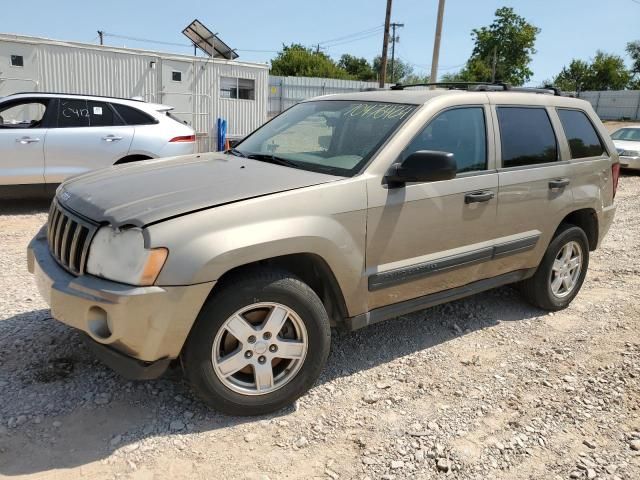 2005 Jeep Grand Cherokee Laredo