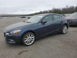 Carros salvage para piezas a la venta en subasta: 2017 Mazda 3 Touring