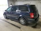 2010 Chrysler Town & Country Limited