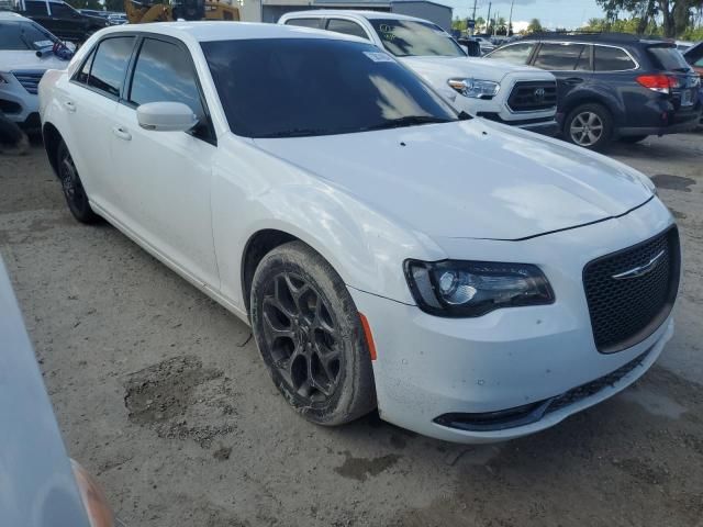 2018 Chrysler 300 S