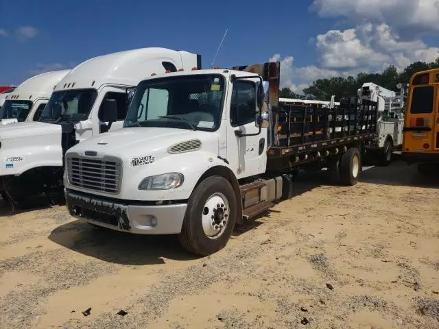 2013 Freightliner M2 106 Medium Duty