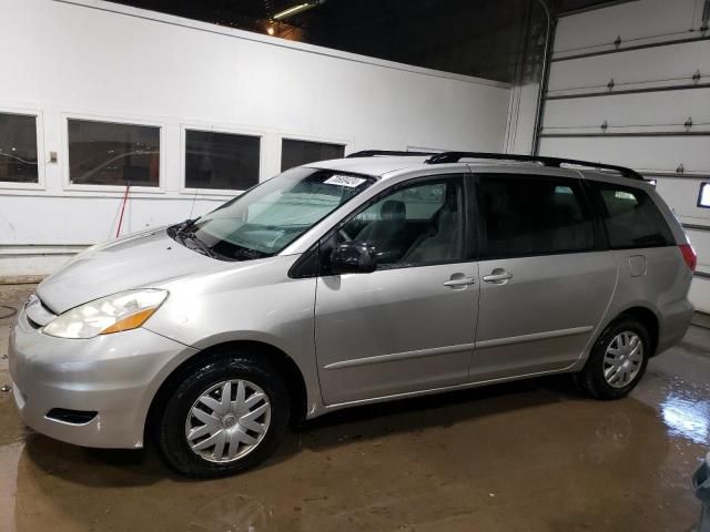 2008 Toyota Sienna CE