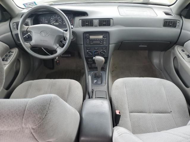 2000 Toyota Camry CE