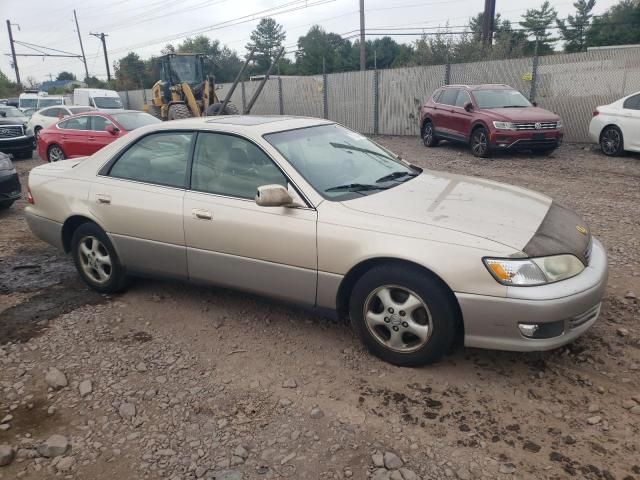 2000 Lexus ES 300