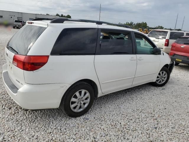 2004 Toyota Sienna CE