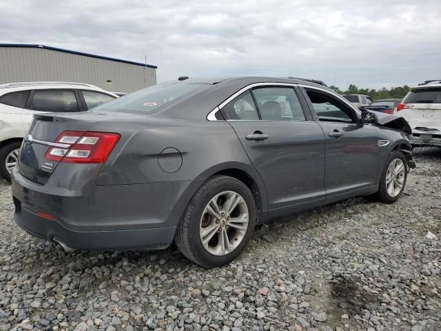 2018 Ford Taurus SEL