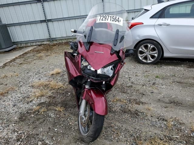 2005 Honda ST1300