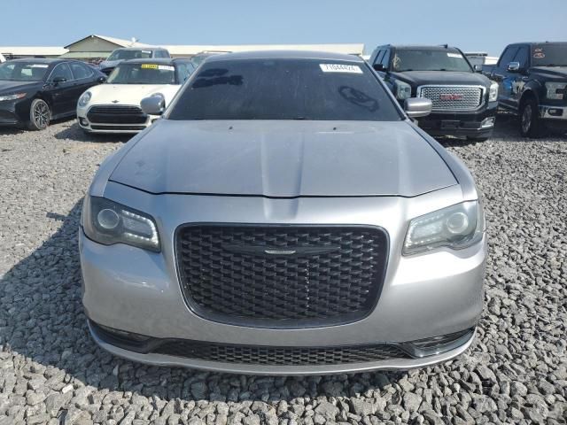 2016 Chrysler 300 S