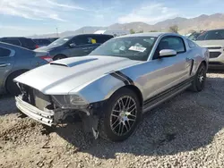 Carros salvage sin ofertas aún a la venta en subasta: 2014 Ford Mustang