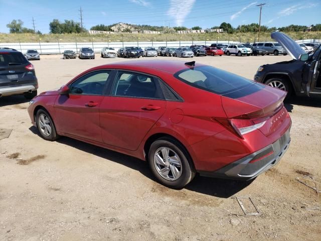 2024 Hyundai Elantra SE