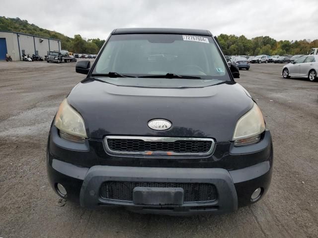 2010 KIA Soul +