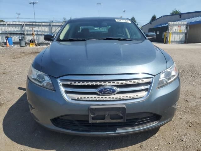 2010 Ford Taurus SEL