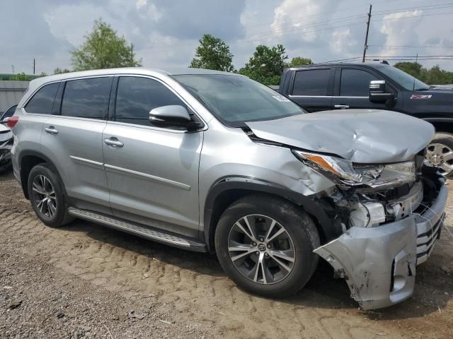 2019 Toyota Highlander LE