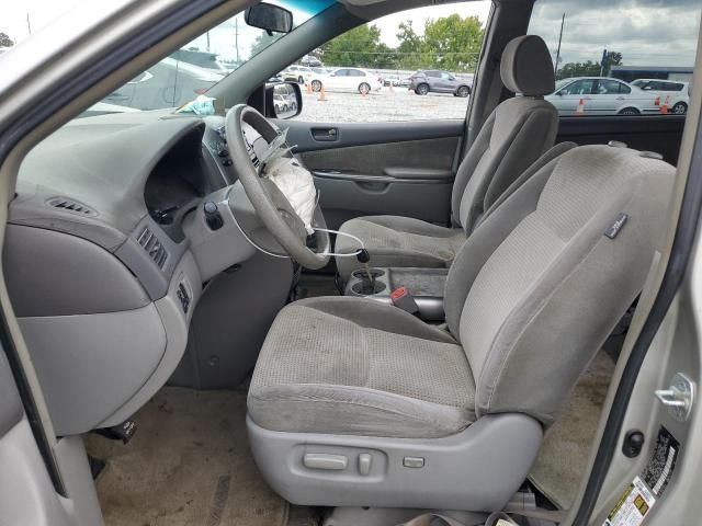 2007 Toyota Sienna CE