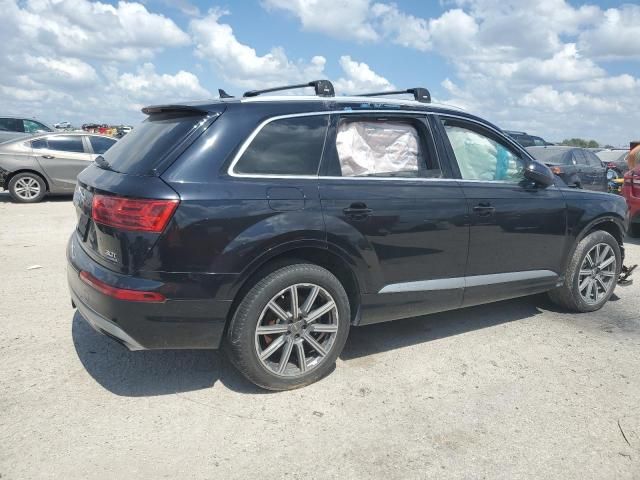 2018 Audi Q7 Prestige