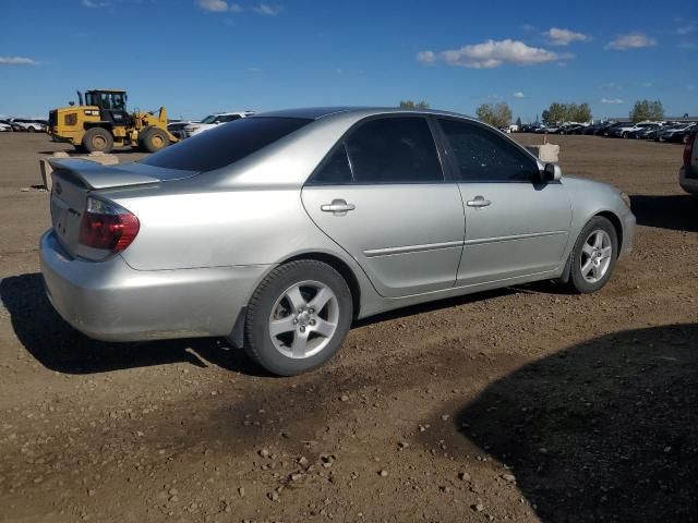 2005 Toyota Camry LE