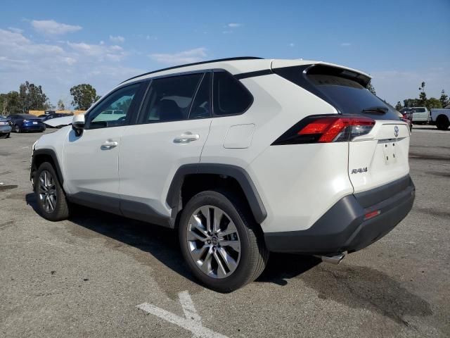 2022 Toyota Rav4 XLE Premium