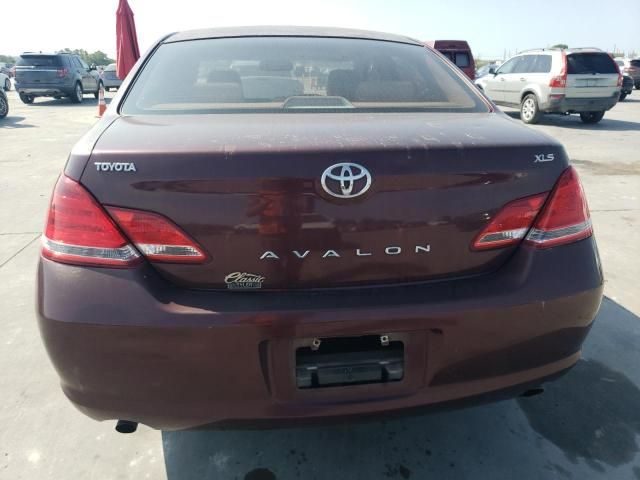 2005 Toyota Avalon XL