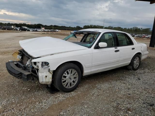 2003 Ford Crown Victoria LX