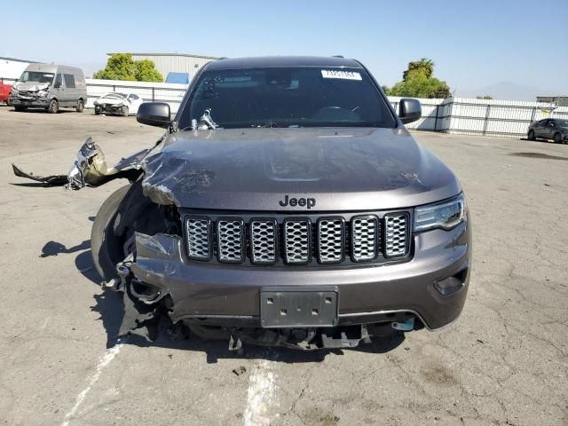 2020 Jeep Grand Cherokee Laredo