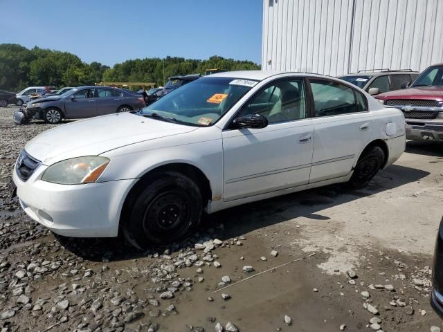 2003 Nissan Altima Base