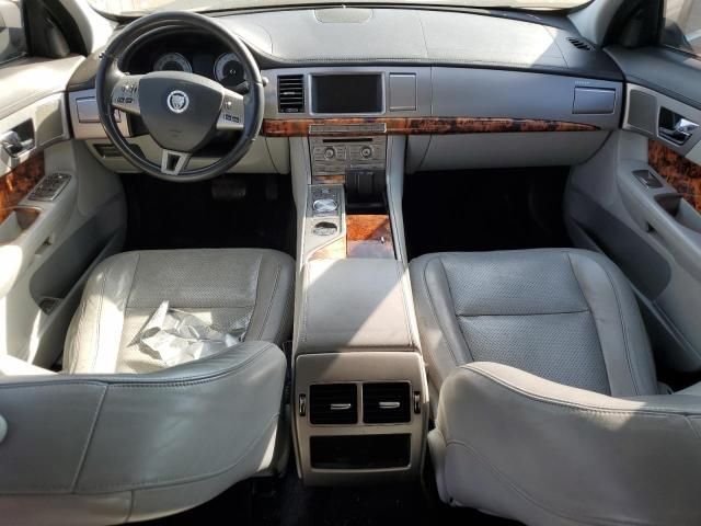 2009 Jaguar XF Premium Luxury