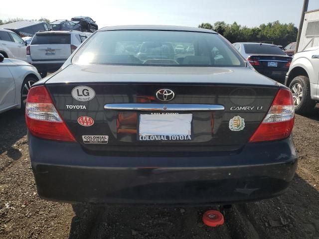 2004 Toyota Camry LE