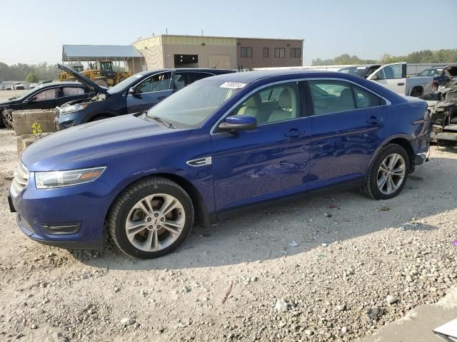 2015 Ford Taurus SEL