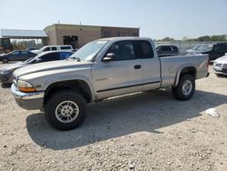 Camiones salvage sin ofertas aún a la venta en subasta: 2000 Dodge Dakota