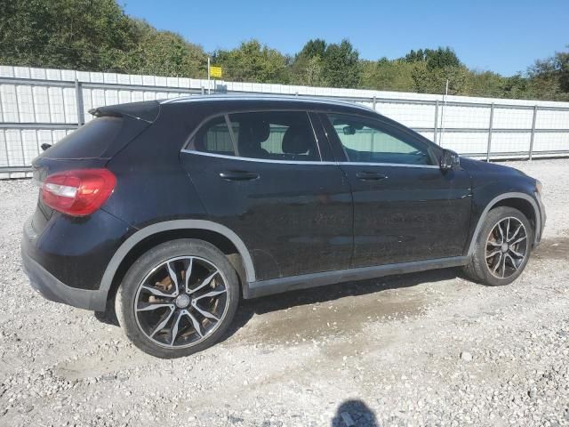 2015 Mercedes-Benz GLA 250