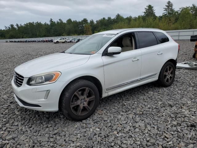 2015 Volvo XC60 T6 Platinum