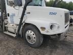 2000 Freightliner Medium Conventional FL112