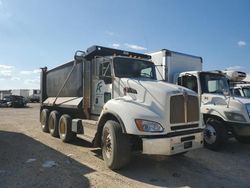 Salvage trucks for sale at Greenwell Springs, LA auction: 2013 Kenworth Construction T400