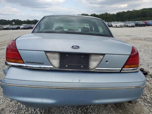 1999 Ford Crown Victoria LX