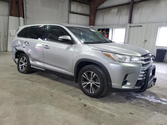 2019 Toyota Highlander LE