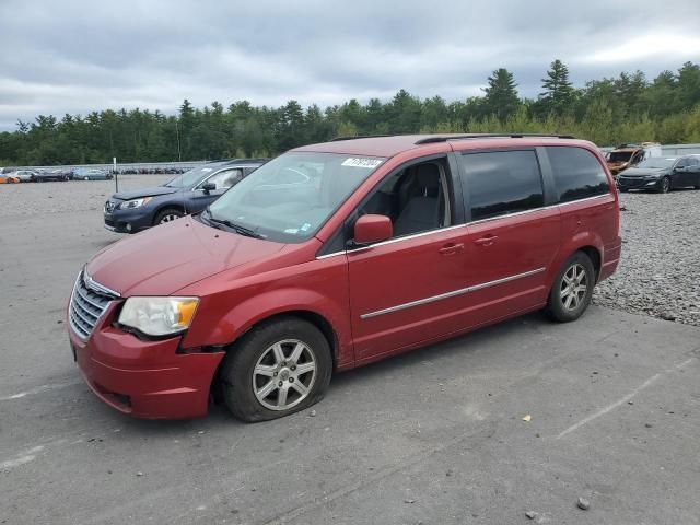 2010 Chrysler Town & Country Touring