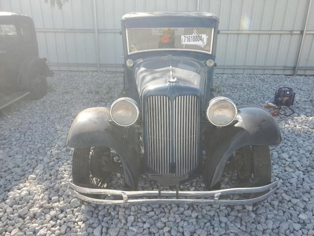 1931 Chrysler Sedan