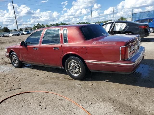 1996 Lincoln Town Car Signature