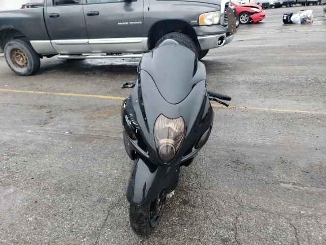 2002 Suzuki GSX1300 R