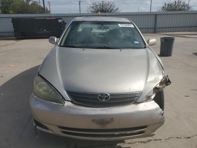 2004 Toyota Camry LE