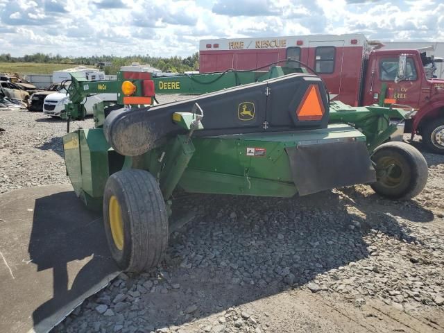 2015 John Deere 946