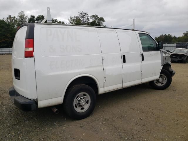 2014 Chevrolet Express G2500