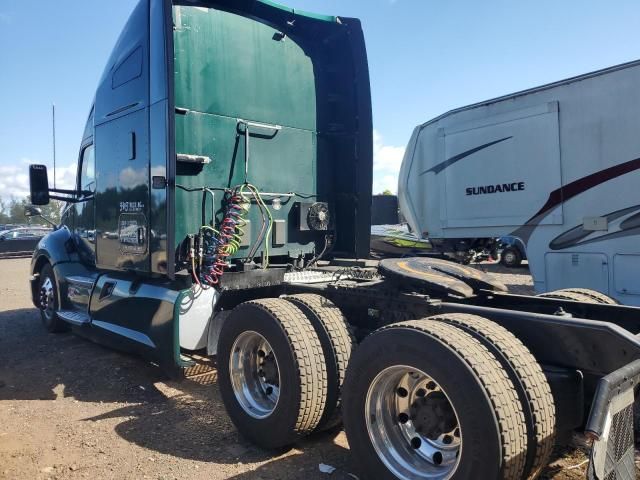 2019 Kenworth Construction T680